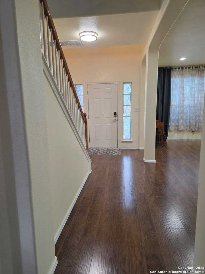 14016 Auberry Dr - Photo 3 of 18