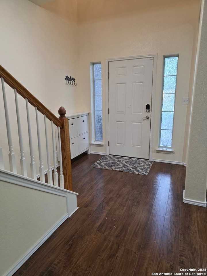 14016 Auberry Dr - Photo 4 of 18