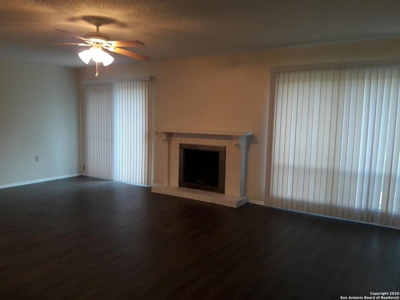 5809 Liberty Bell St - Photo 2 of 16