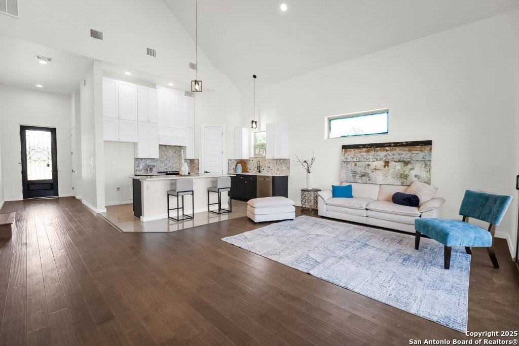 12515 Point Summit - Photo 3 of 29