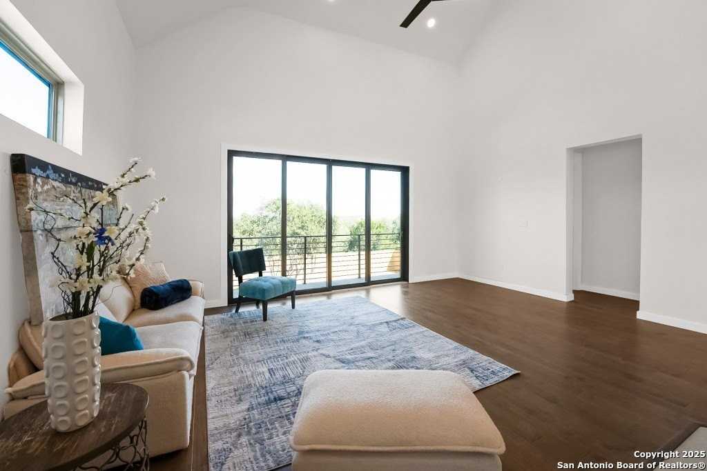 12515 Point Summit - Photo 5 of 29