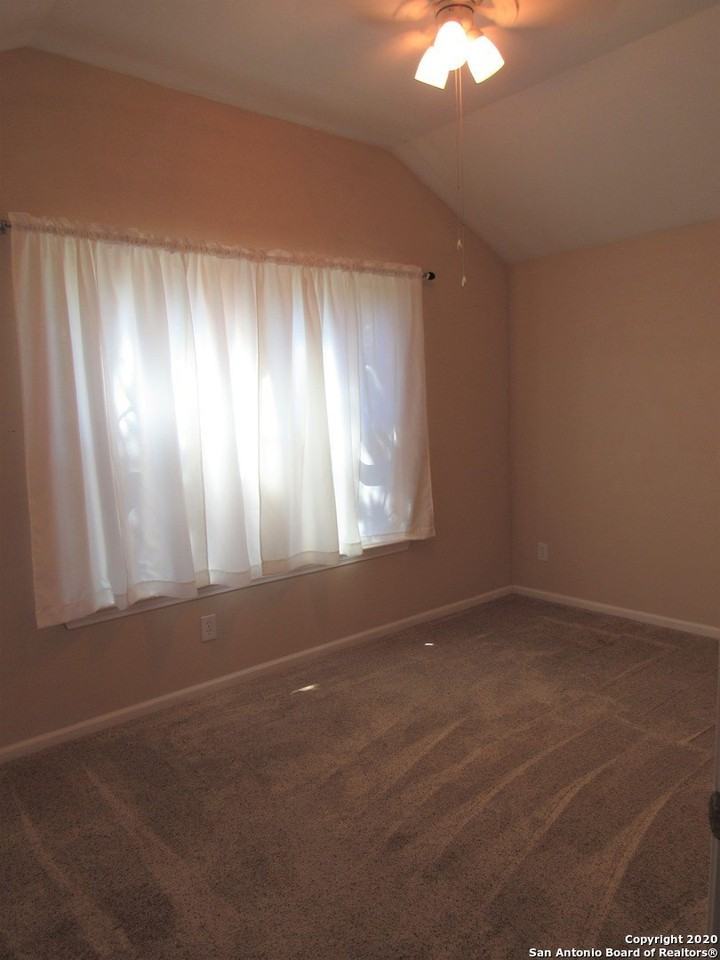 154 Deer Trl - Photo 7 of 10