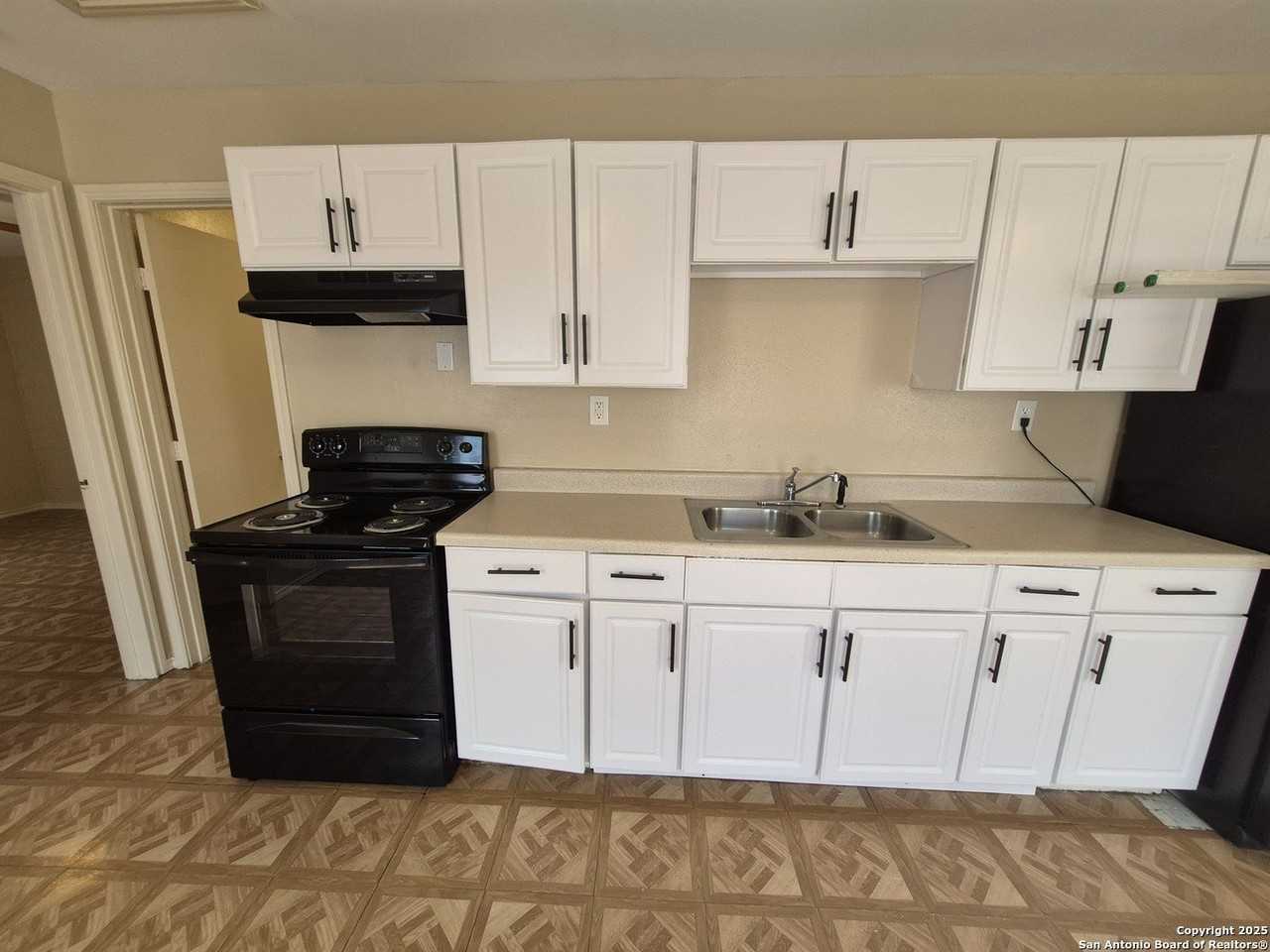 1016 Blanco Road #203 - Photo 5 of 12