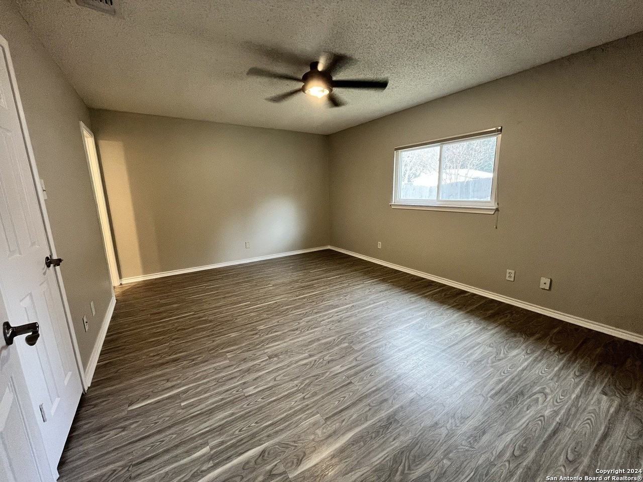 8343 Morning Grove - Photo 7 of 15