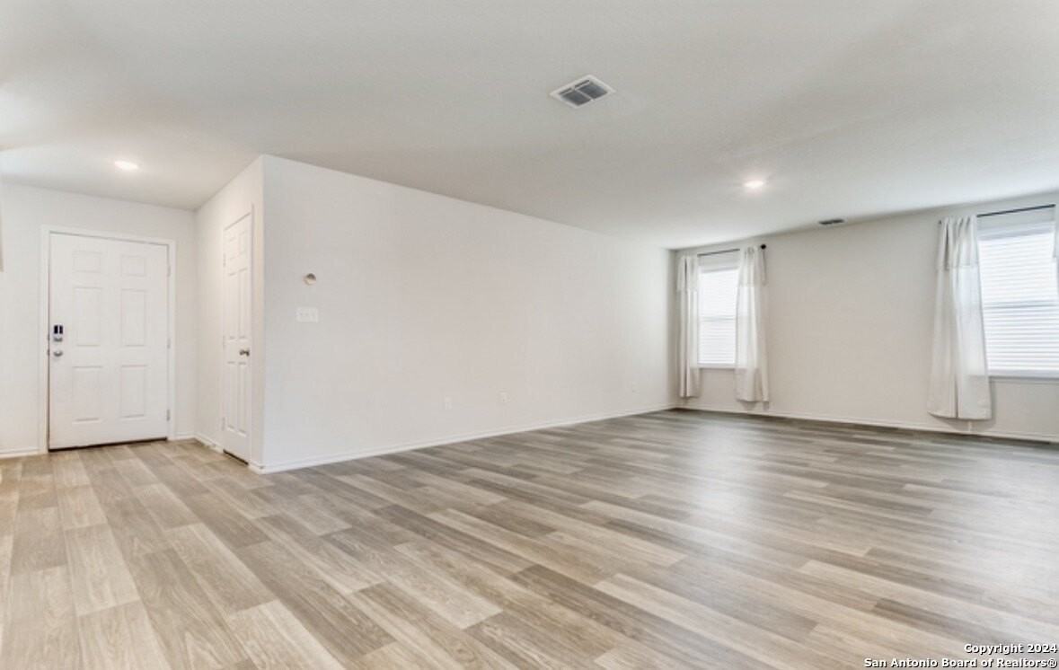 5923 Rolling Glen - Photo 5 of 15