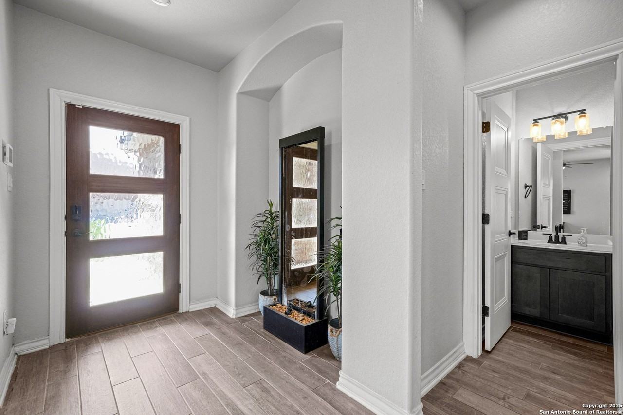 8502 Kallison Arbor - Photo 5 of 19