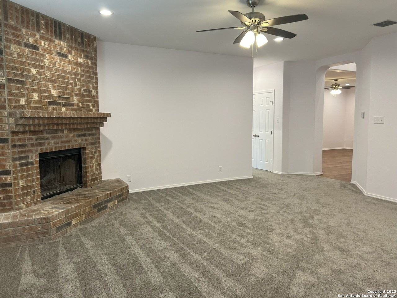 141 Wright Cv - Photo 7 of 35