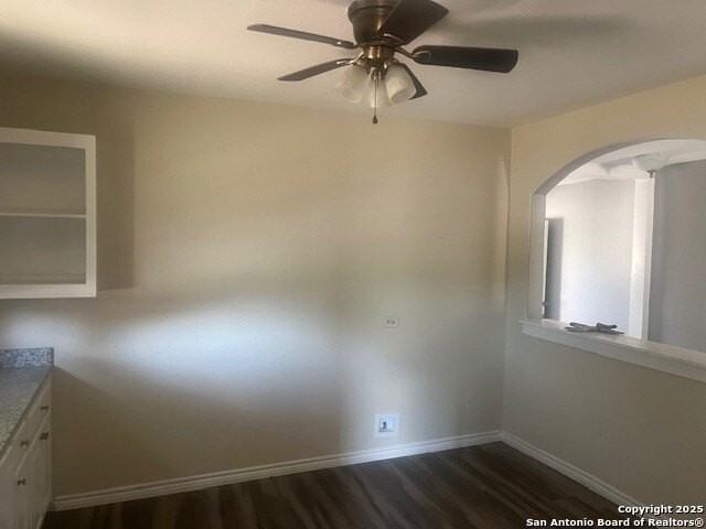 1401 North Trinity Street - Photo 4 of 9