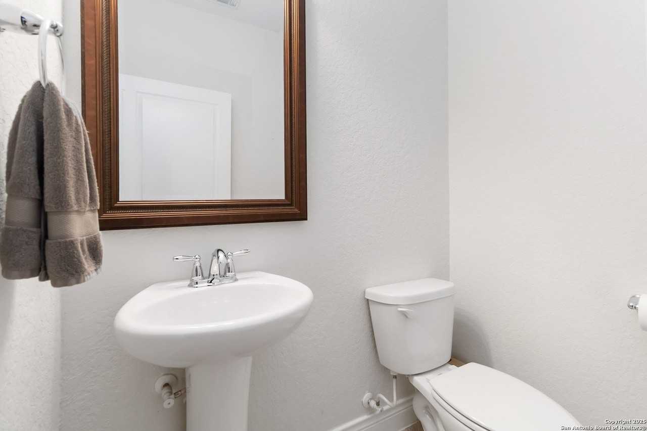 10719 Serrento Hill - Photo 5 of 23