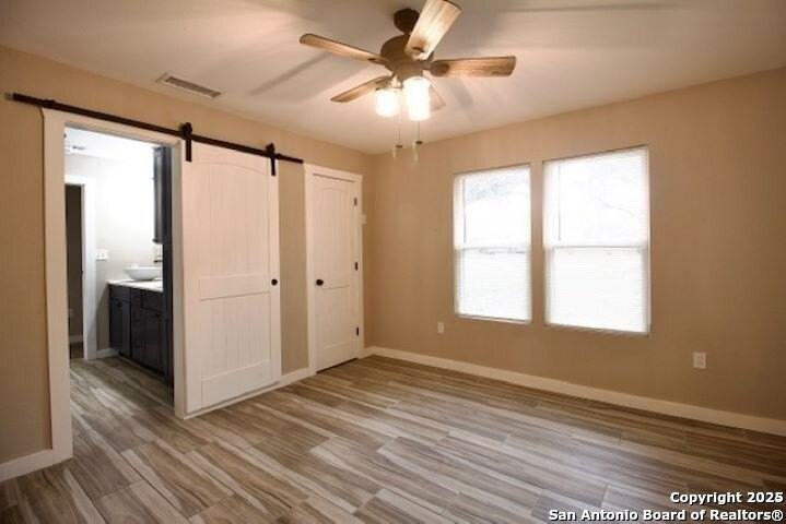 167 Lakeview Circle - Photo 4 of 13