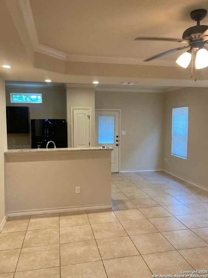 7030 Lakeview Dr Unit 102 #102 - Photo 2 of 14