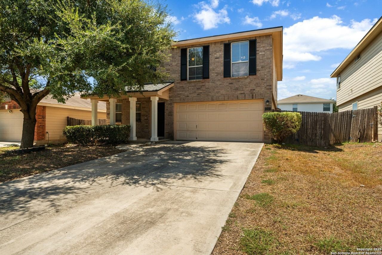 10411 Artesia Wls - Photo 2 of 33