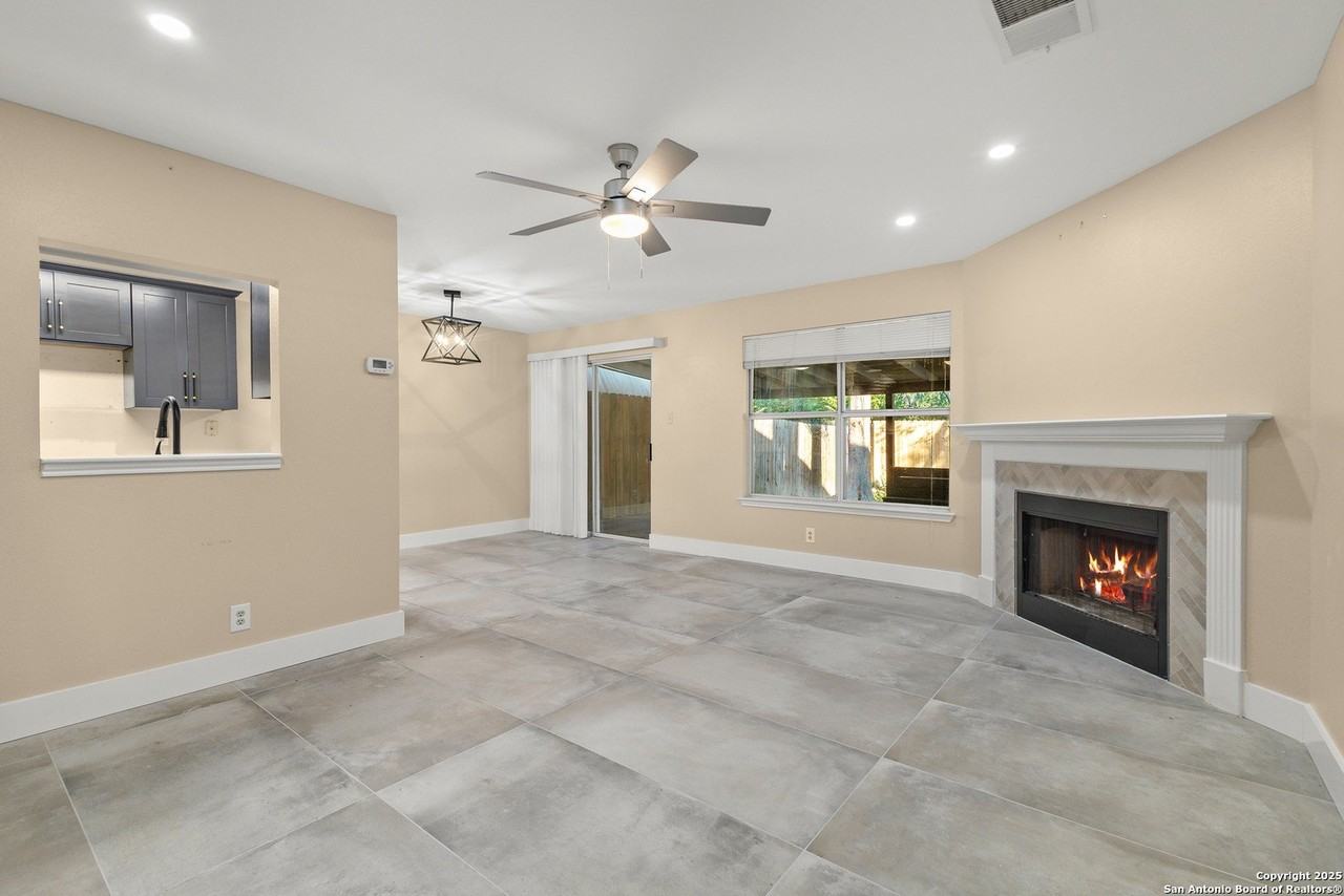 6004 Loch Maree - Photo 6 of 24