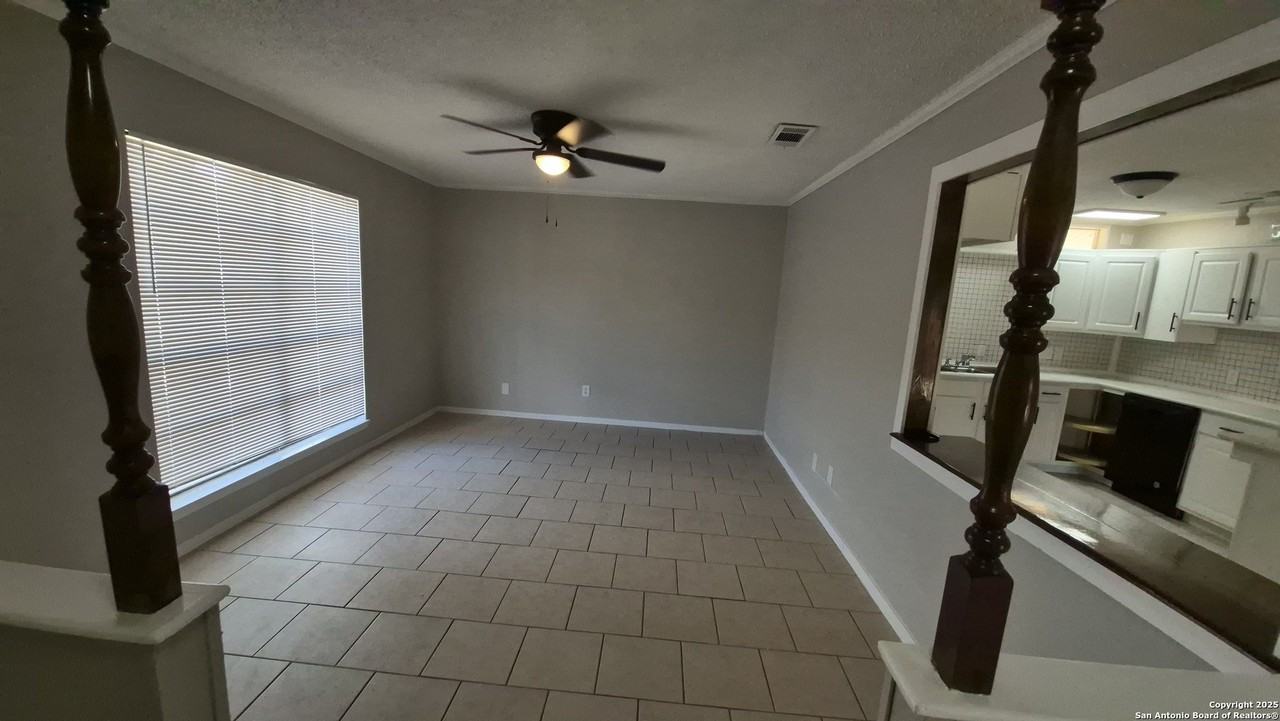 11914 Alamo Blanco - Photo 4 of 39