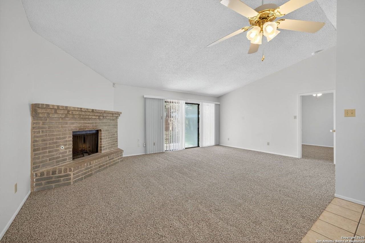 7263 Enchanted Flame St - Photo 5 of 25