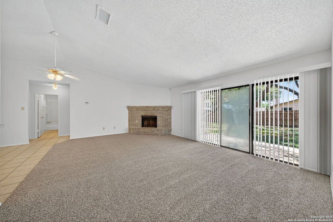 7263 Enchanted Flame St - Photo 7 of 25