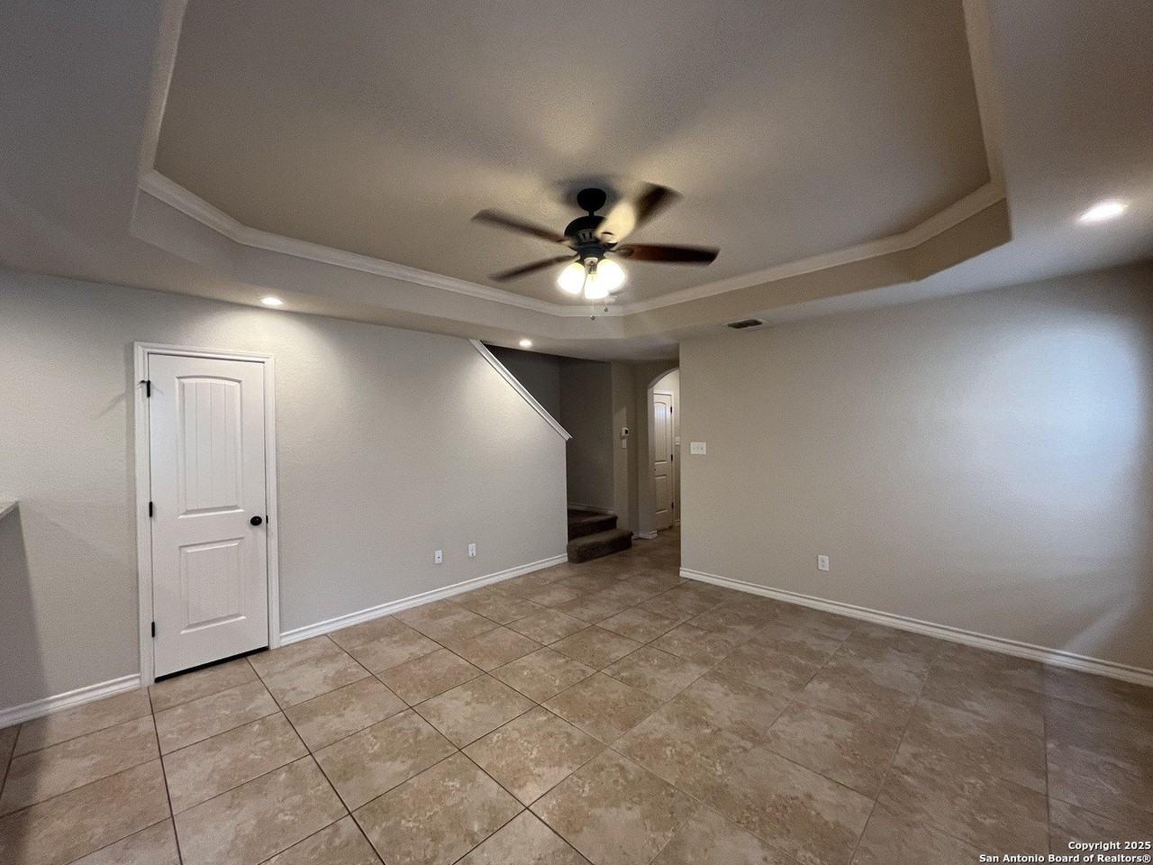 6854 Lakeview Drive #101 - Photo 4 of 26
