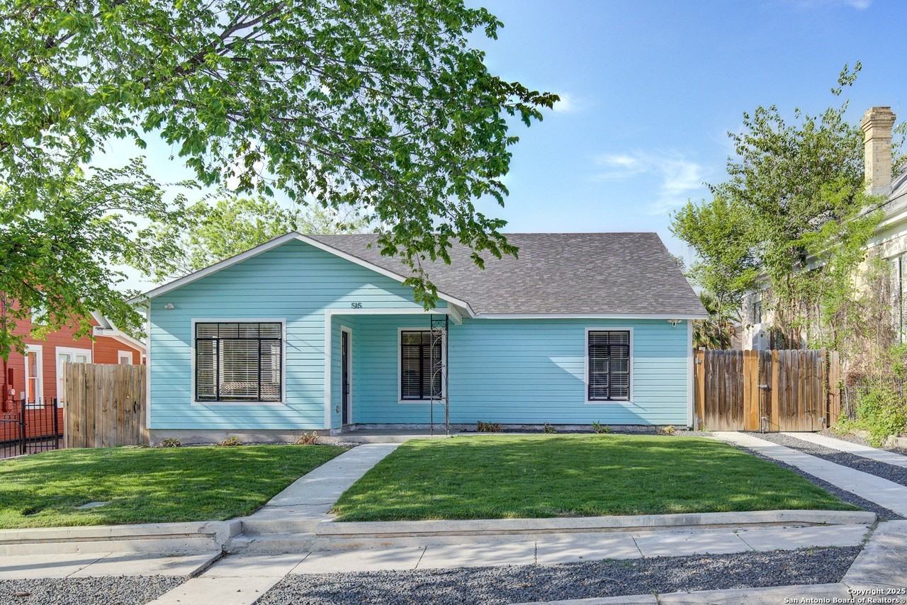 515 Nolan St - Photo 4 of 38