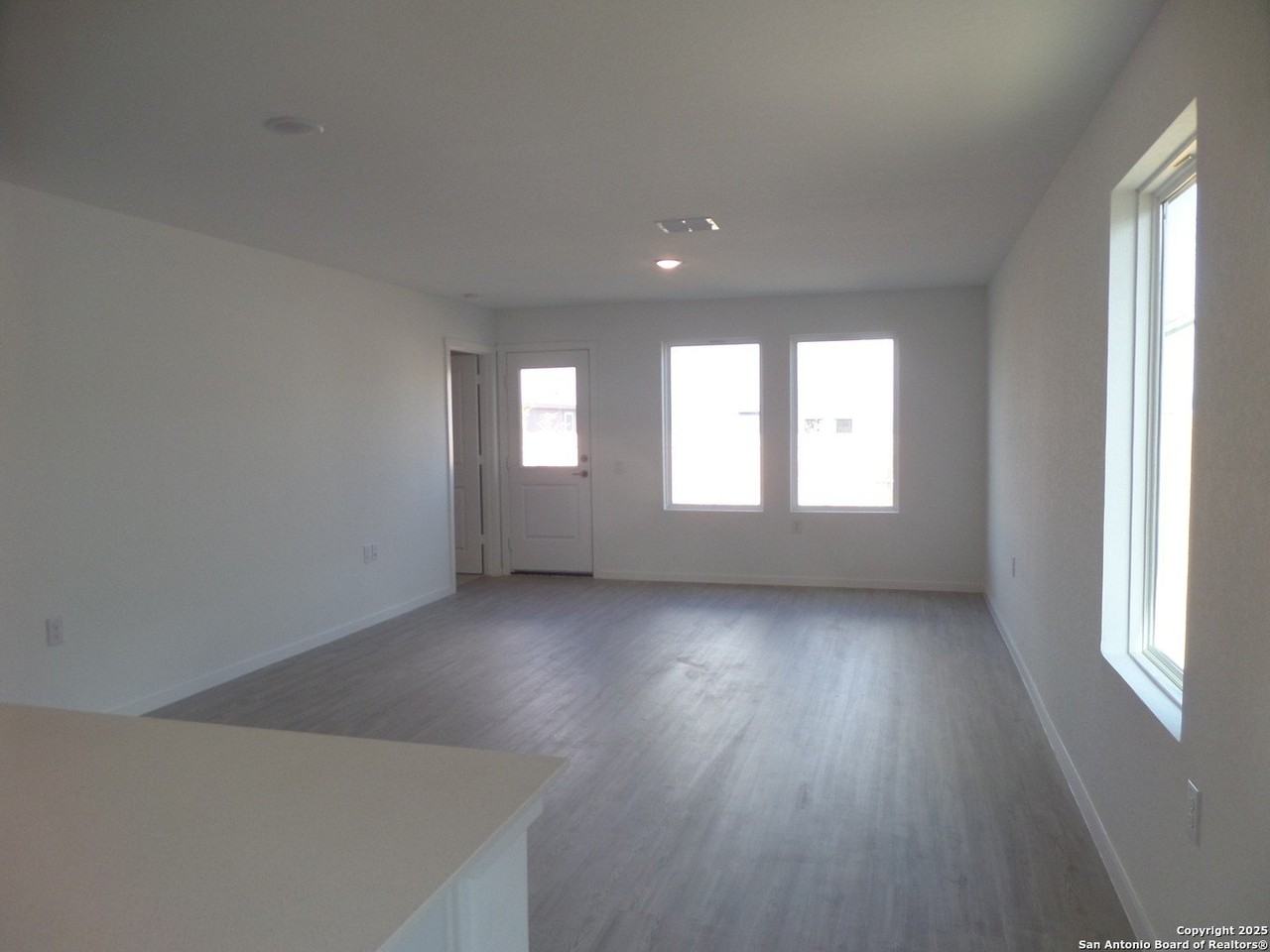 10646 Vesta Curv - Photo 3 of 12