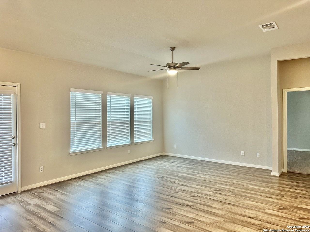 1519 Argon Way - Photo 3 of 26