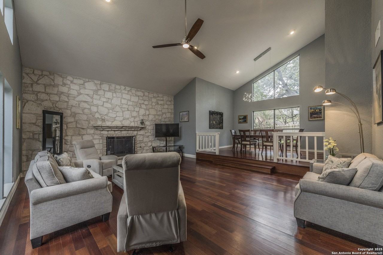 13206 Hunters Lark Street - Photo 3 of 26