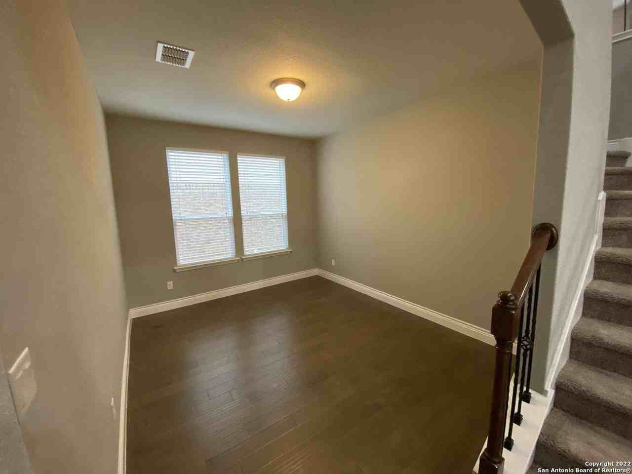 27447 Rio Circle - Photo 6 of 18