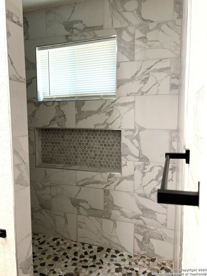 15118 Settlers Trail - Photo 7 of 15