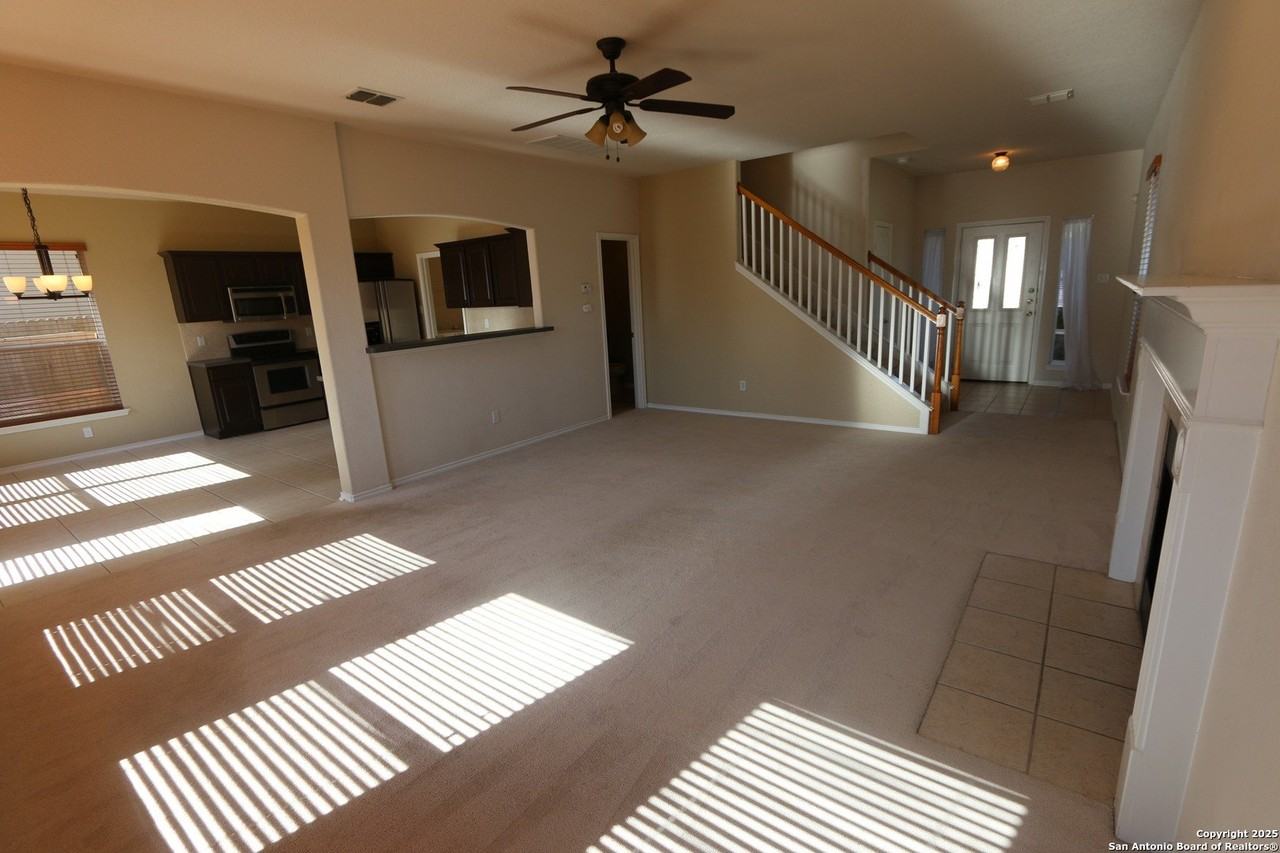 25522 Echo Spgs - Photo 3 of 17