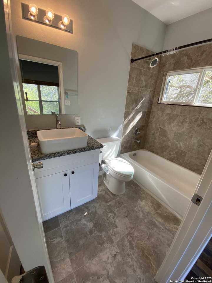 12402 Jacobs Pond - Photo 7 of 14