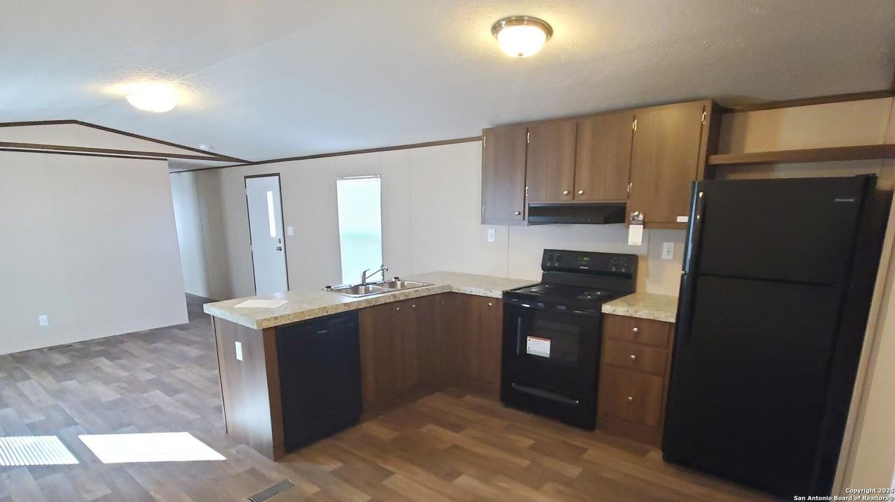 7380 Pittman Road #3 - Photo 4 of 10