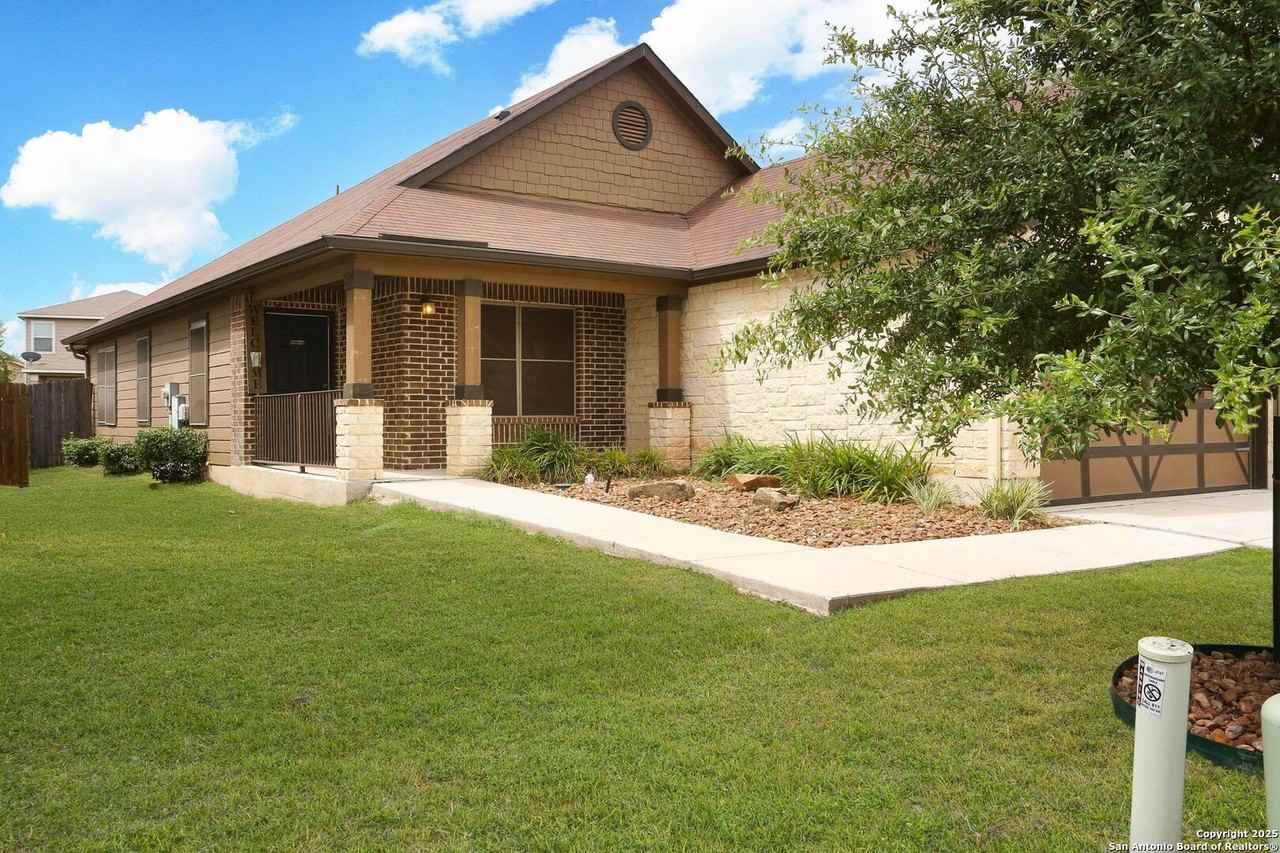 1126 Galapagos - Photo 3 of 25