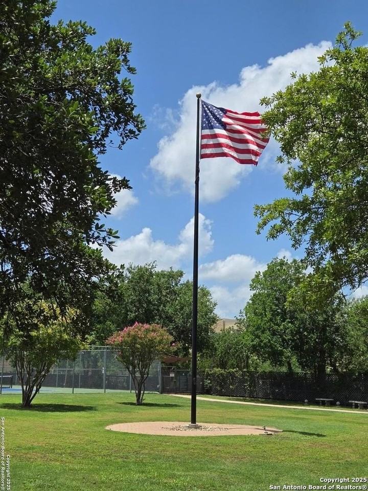 7707 Broadway Apt 24a #24A - Photo 6 of 39