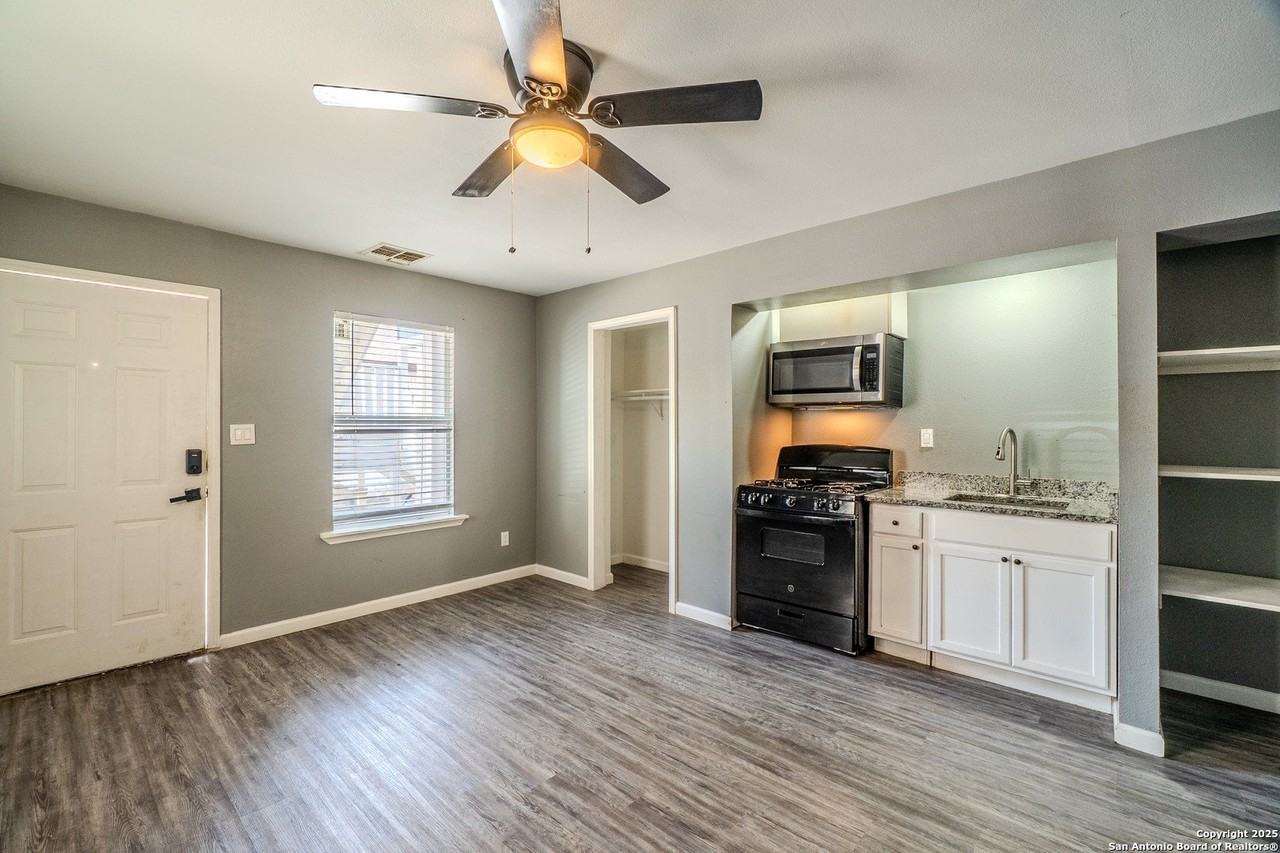 125 Hess Street #101 - Photo 5 of 7