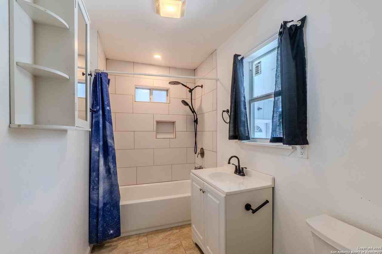 125 Hess Street #101 - Photo 6 of 7