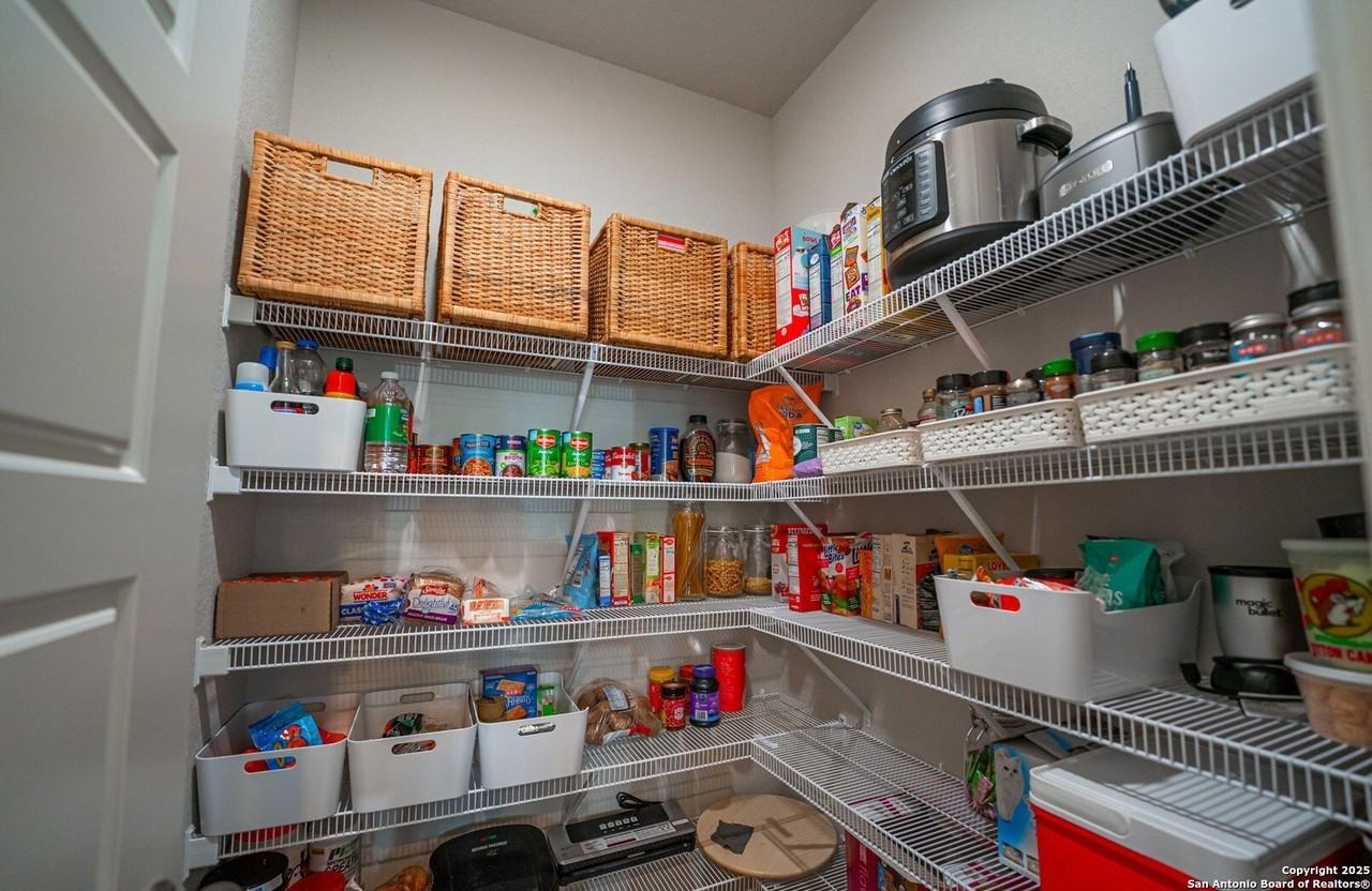 4721 Ranahan Pass - Photo 7 of 29