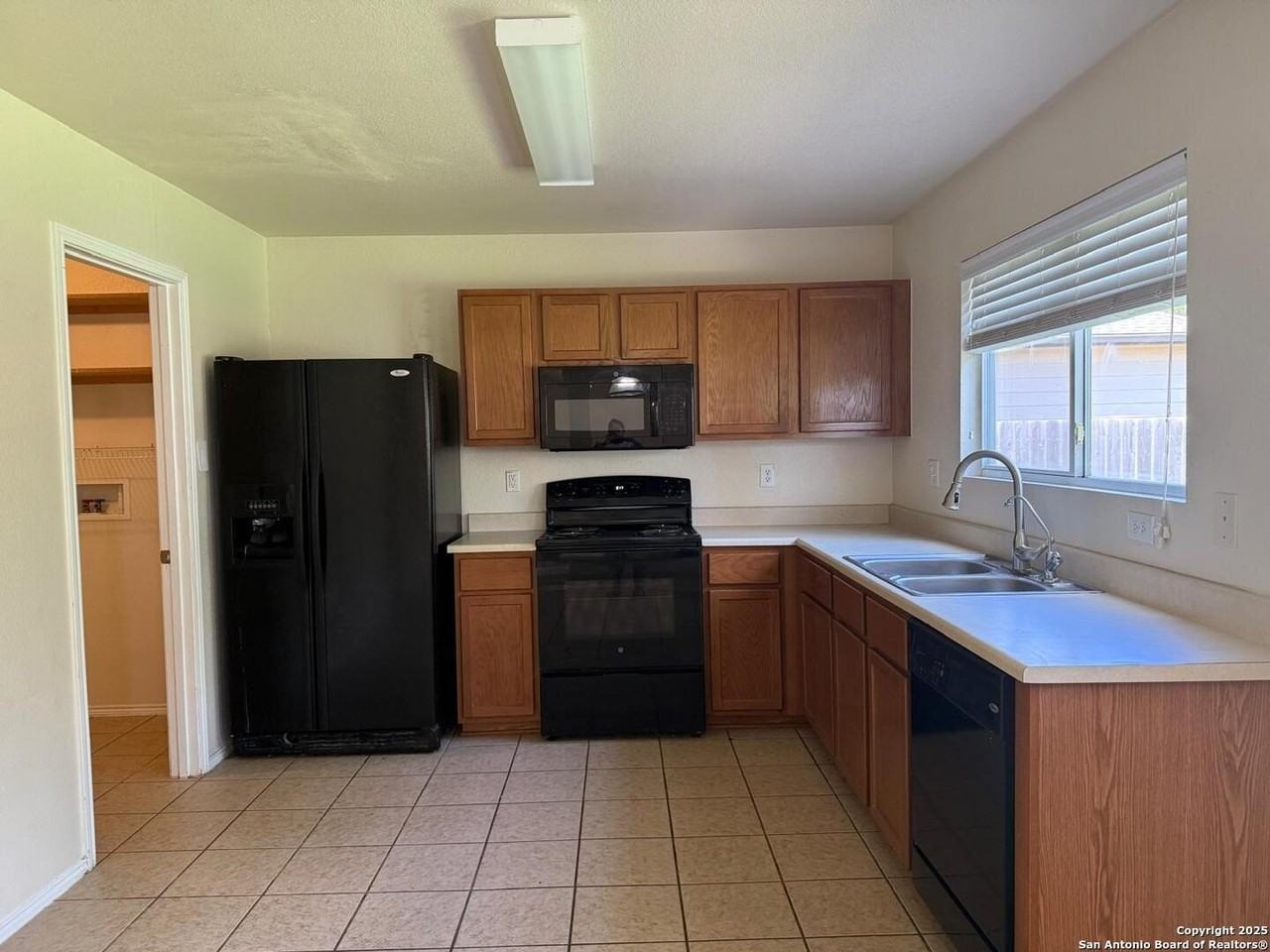 3512 Destiny Acres - Photo 6 of 23