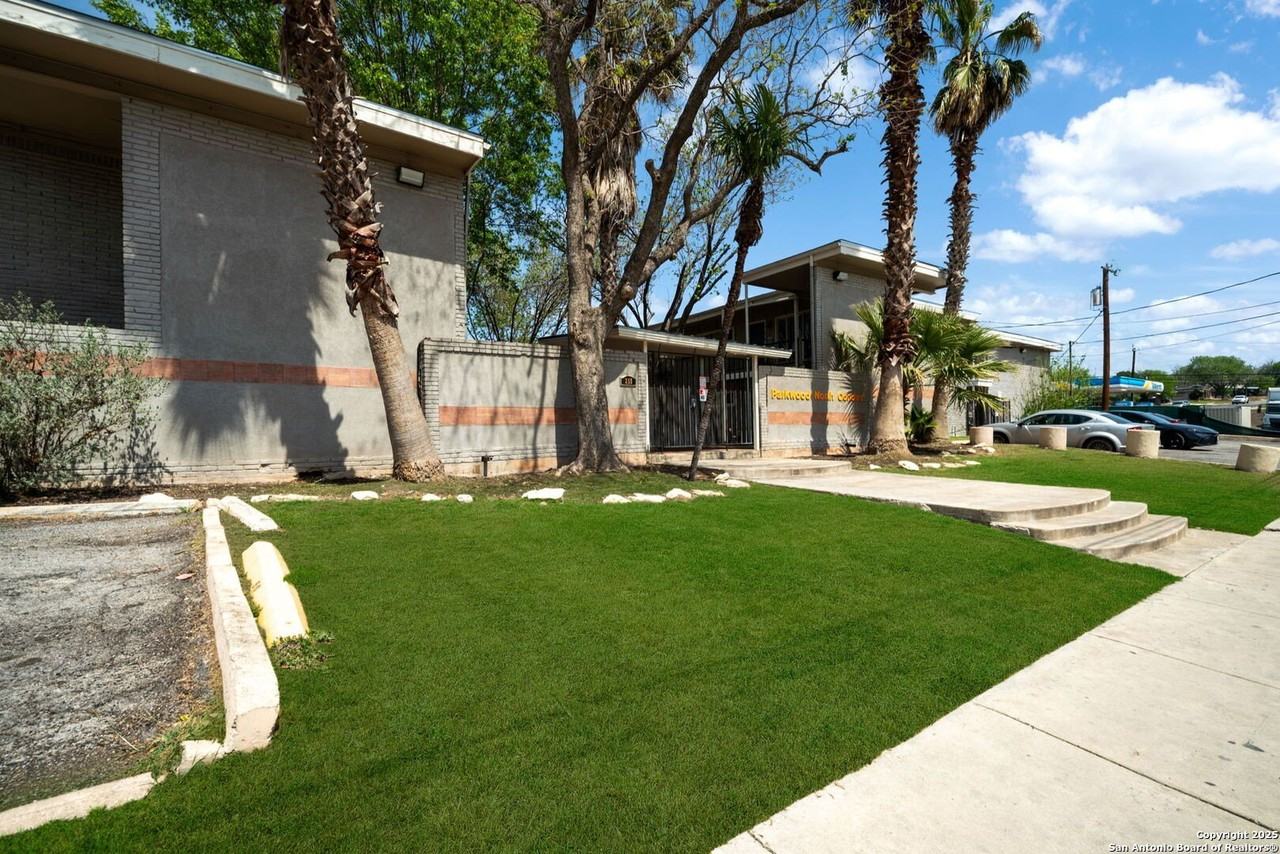 255 E Rampart Dr Unit 206 #206 - Photo 3 of 30