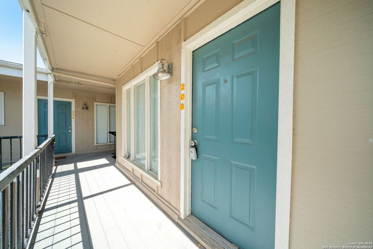 255 E Rampart Dr Unit 206 #206 - Photo 5 of 30