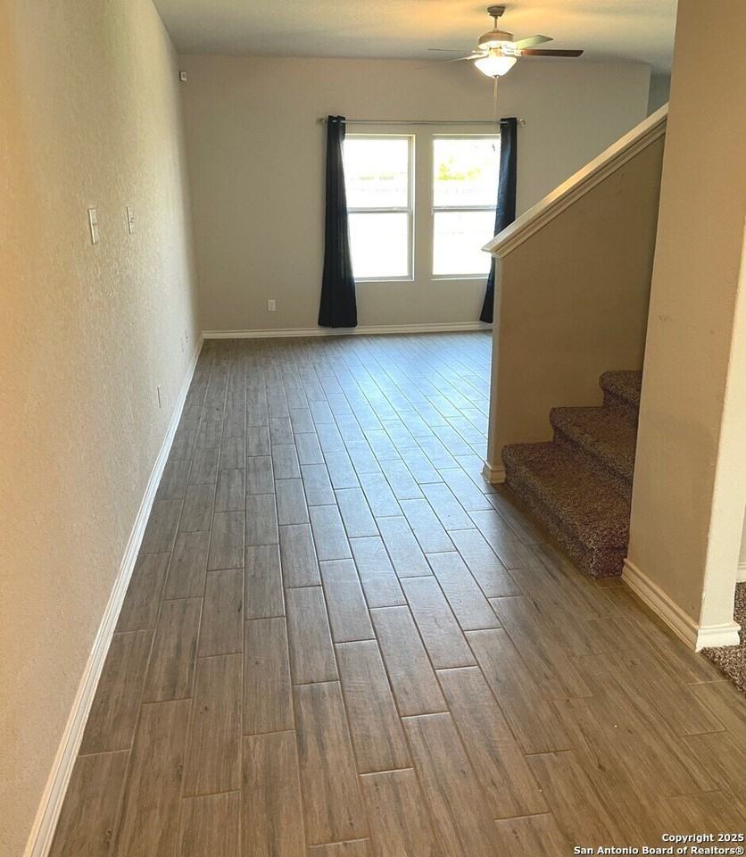 13456 Sendero Roble - Photo 2 of 12