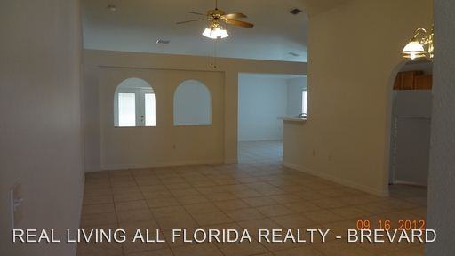 8563 Winder Way - Photo 2 of 6