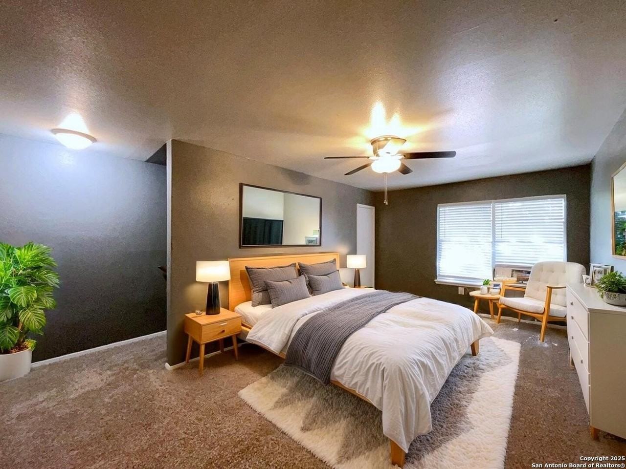 2802 Lasses Boulevard #15 - Photo 4 of 29