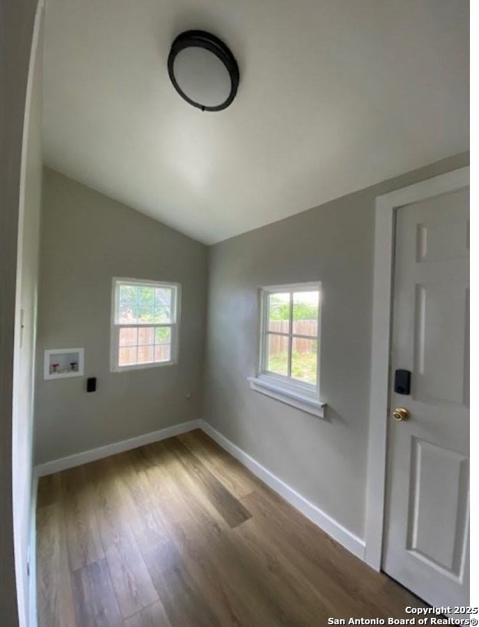 143 East Baylor Street - Photo 7 of 8