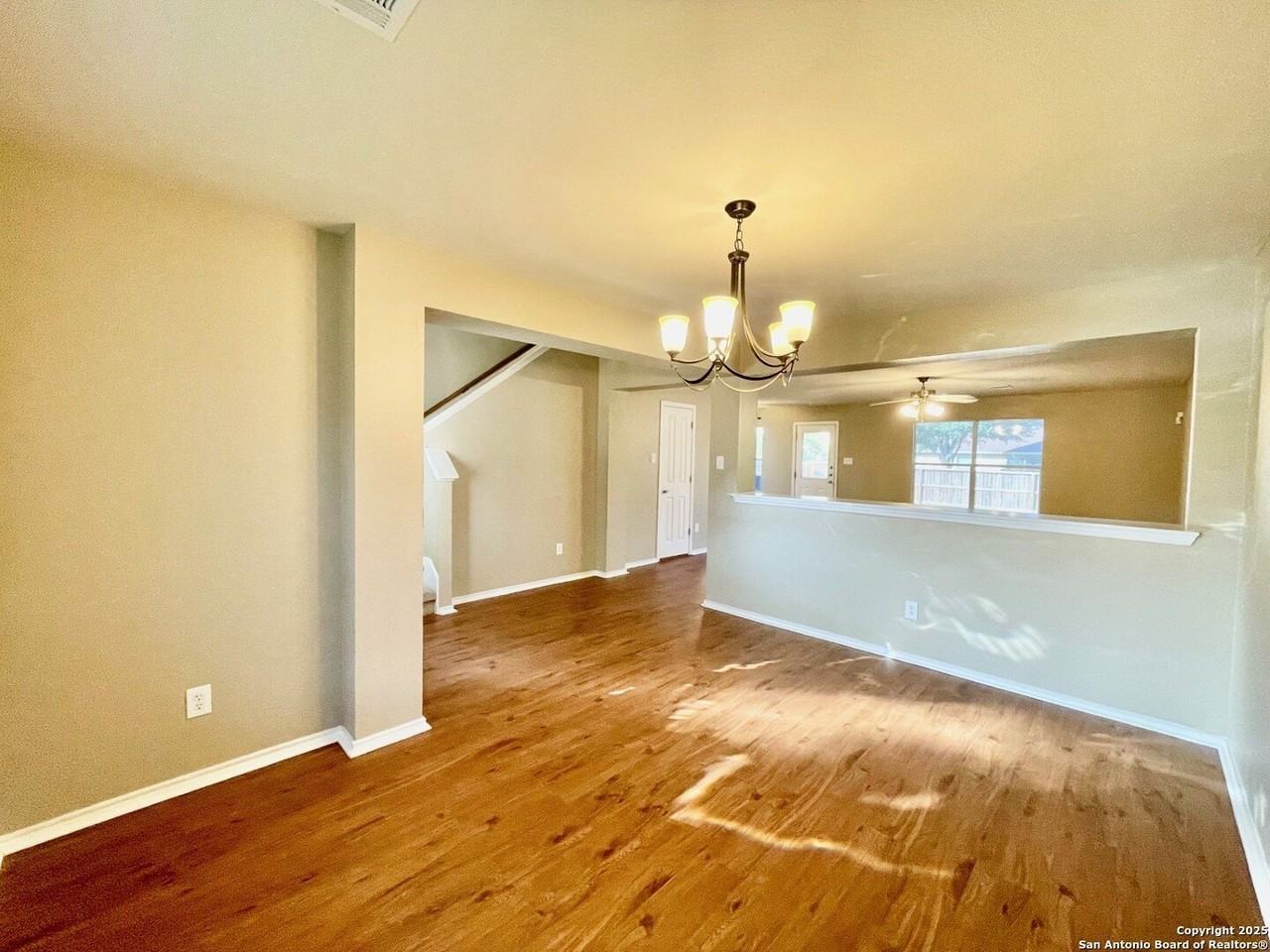 145 Pinto Pl - Photo 5 of 29