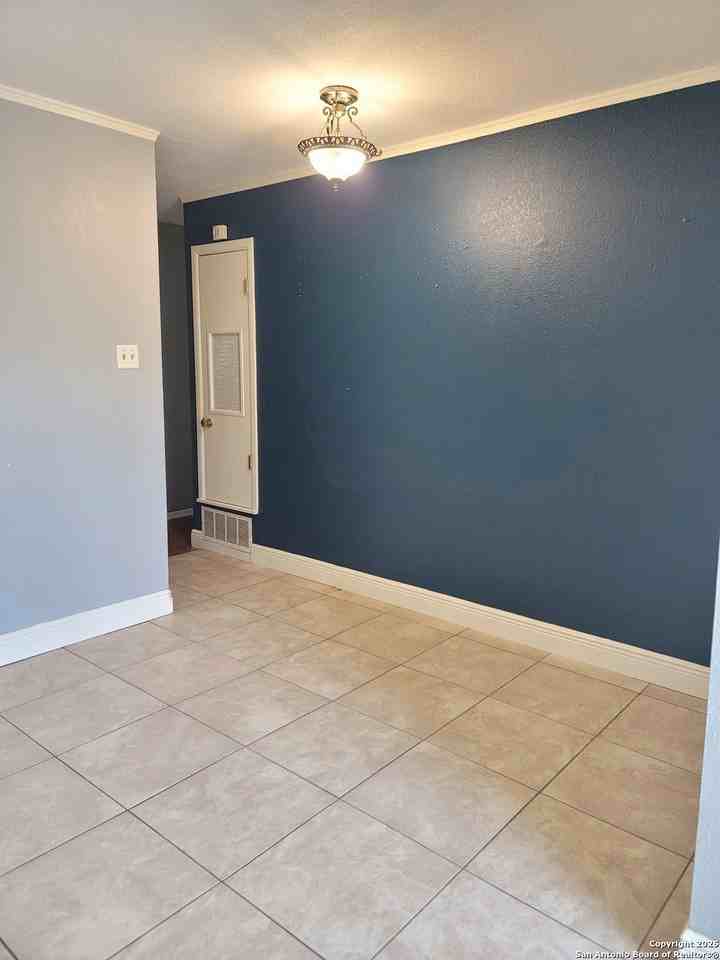 5711 Prentiss Drive - Photo 3 of 38