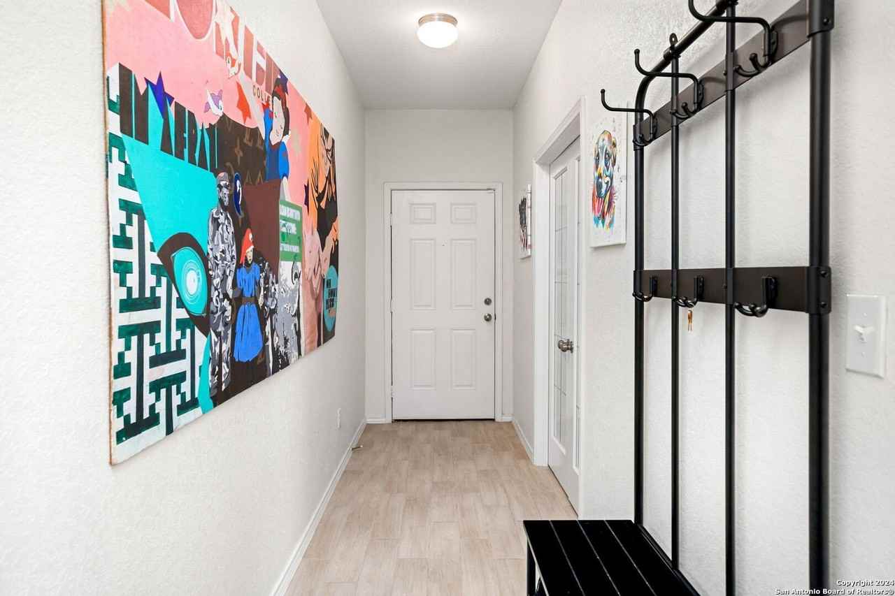 11005 Big Tex Trail - Photo 5 of 26