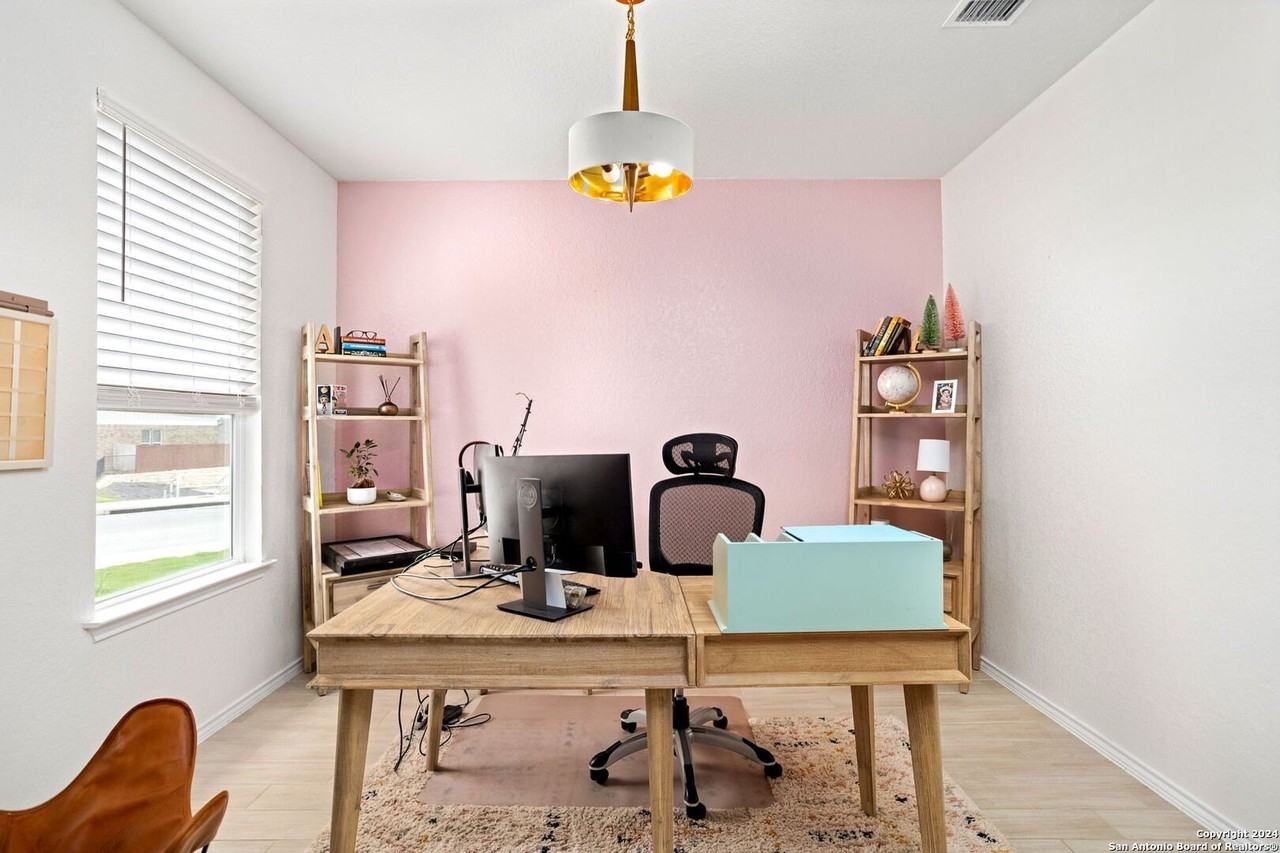 11005 Big Tex Trail - Photo 6 of 26