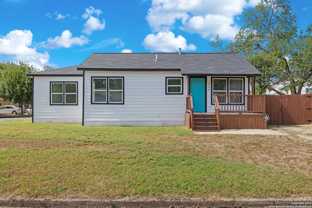 322 Glamis Avenue - Photo 1 of 1