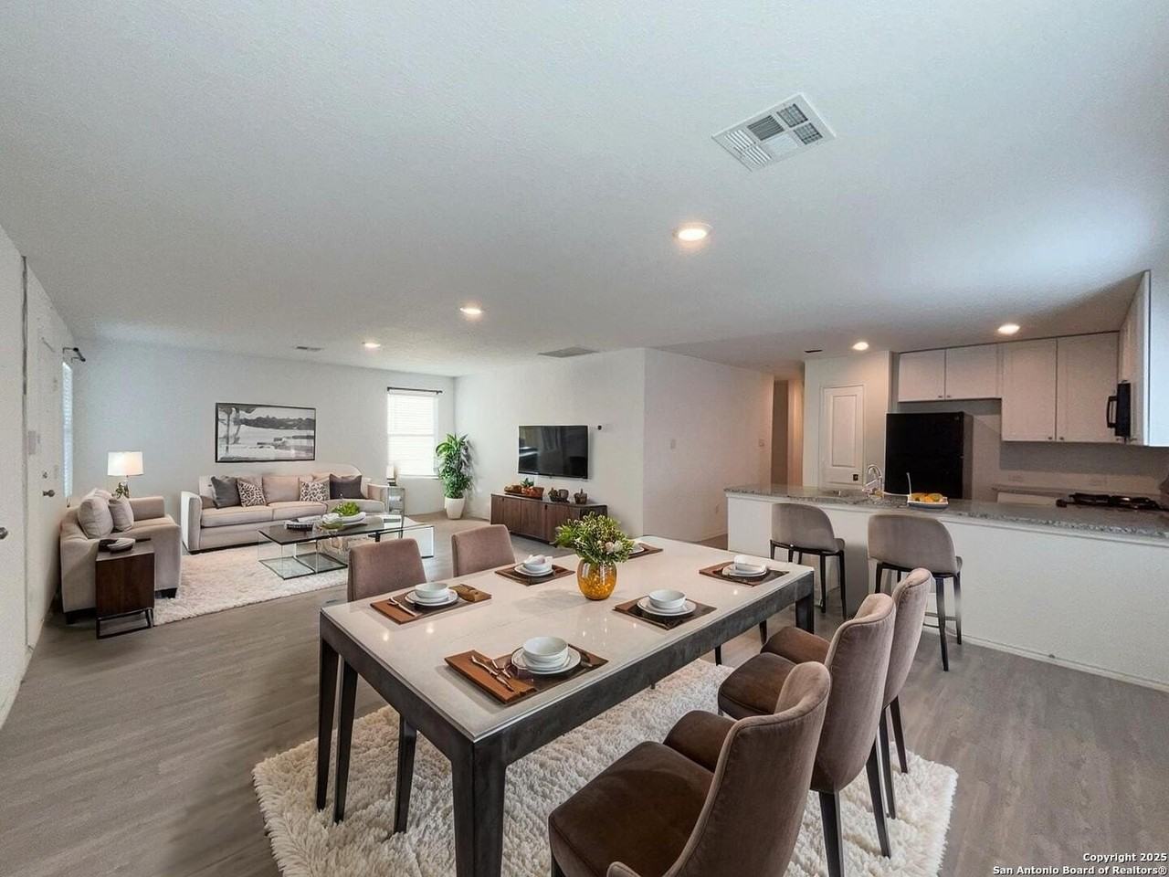 20362 Agate Rdg - Photo 3 of 34