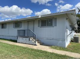 featured image of 1301 Greenlawn Parkway #B