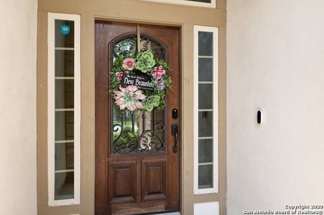 1019 Stone Crossing - Photo 5 of 29